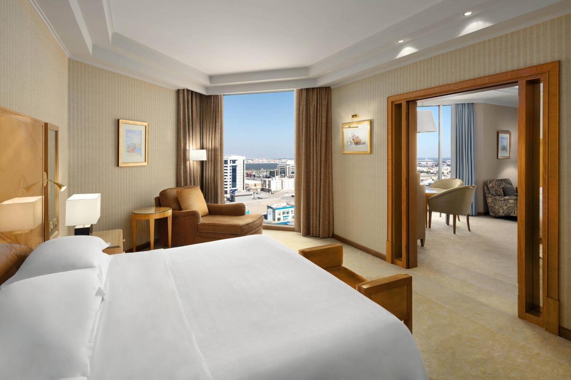 Sheraton & Convention Centre होटल Dammam