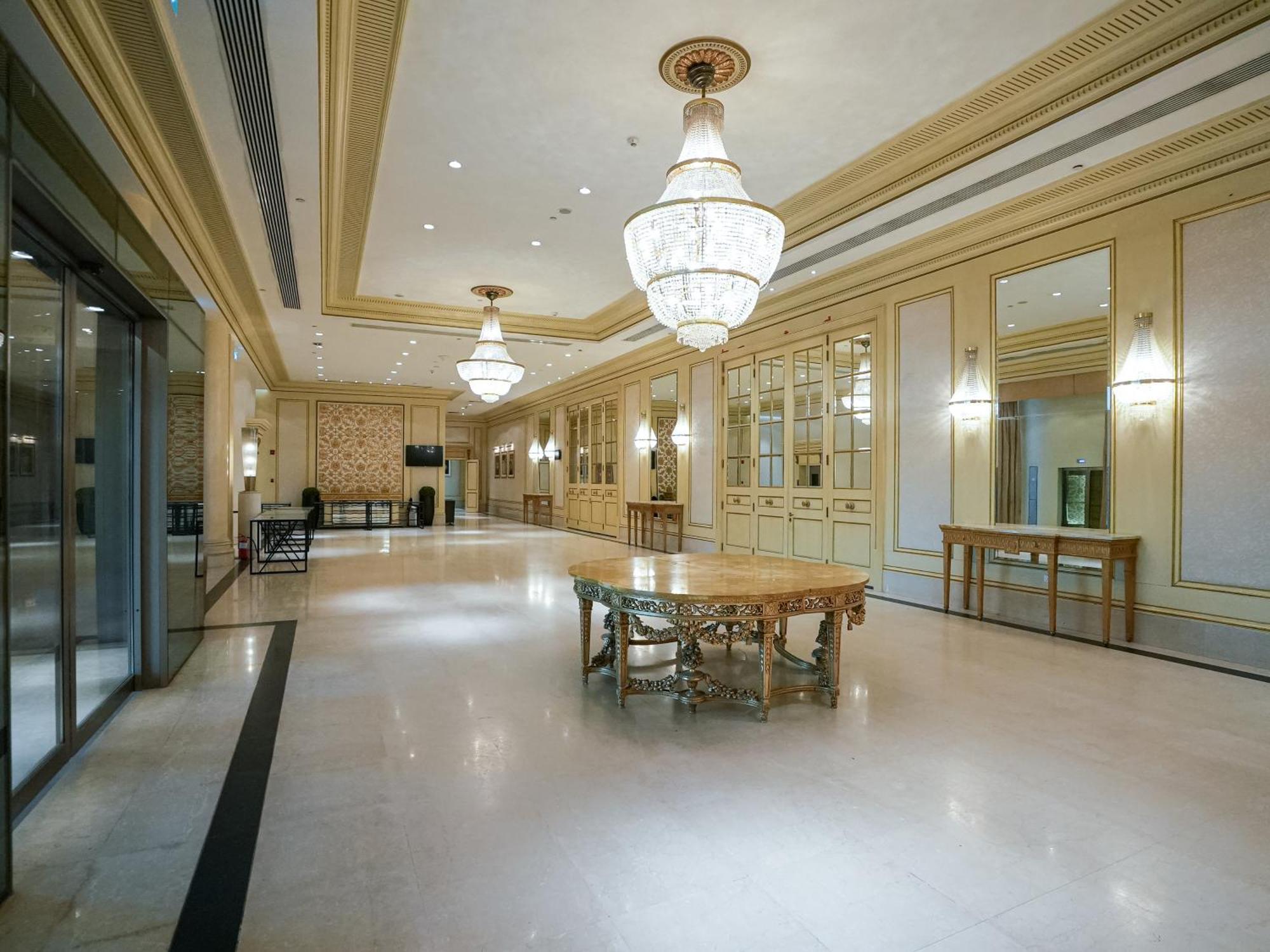 Sheraton & Convention Centre